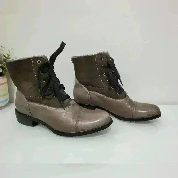 ARNOLD CHURGIN fur lined  leather and suede brown boots. Size 8.5 - Picture 3 of 11